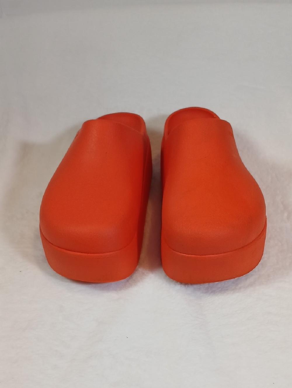Crocs Dylan Bright Orange Women's Slip-On Platform Clogs Sz 9